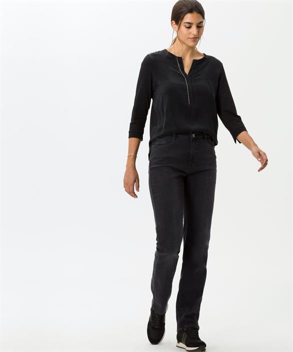 03-used-black