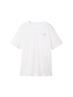 1040821 white