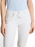 1040963 white