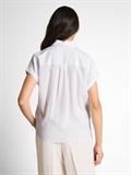 1049799 white