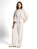 1049799 white
