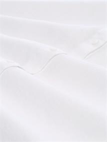 1049799 white