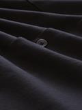 1052340 black