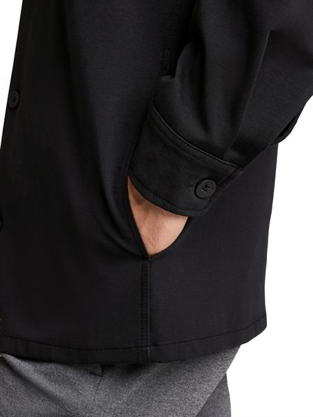 1052340 black