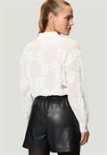 1086012157 pearl white