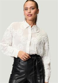 1086012157 pearl white