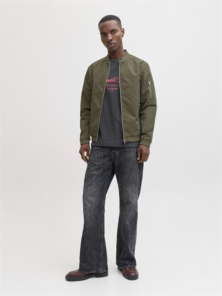 12165203 dusty olive