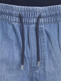 12188533 blue denim