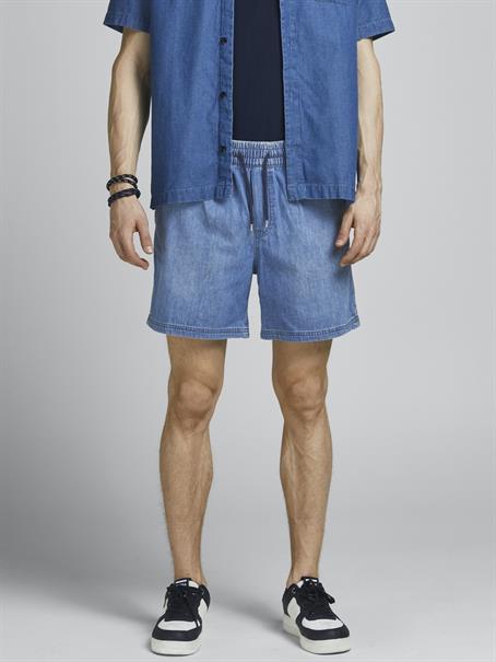 12188533 blue denim