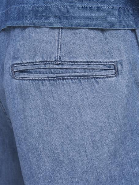 12188533 blue denim
