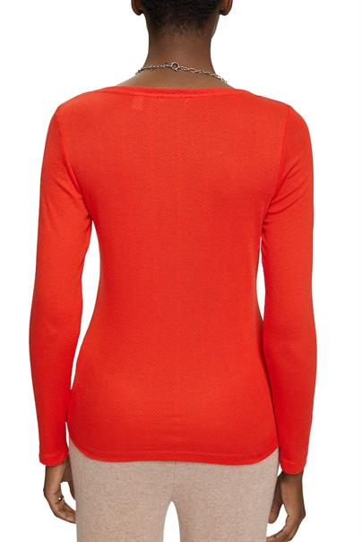 122EE1K319 red