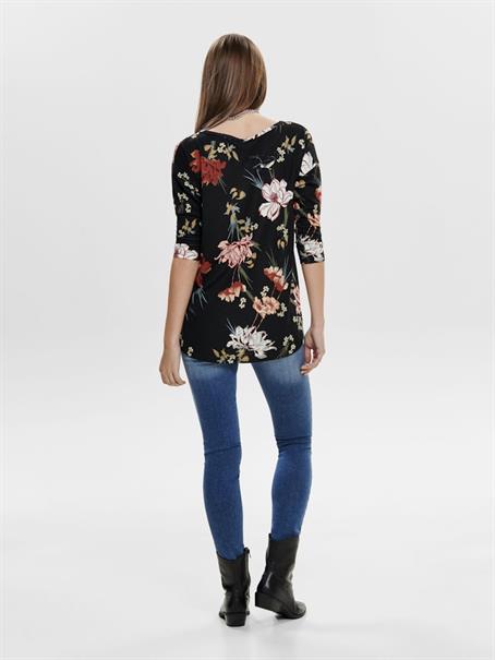 15144286 black-hannah flower