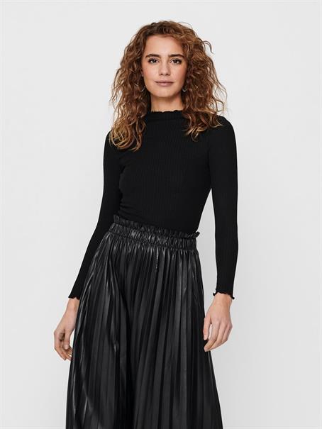15180040 black