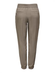 15203946 walnut