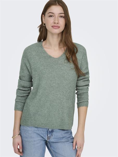 15204588 laurel wreath