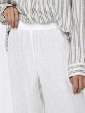 15259590 bright white