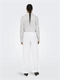 15259590 bright white