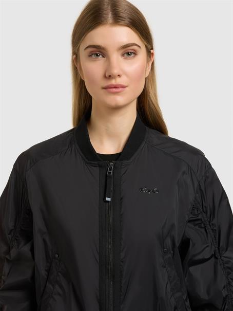 200 black