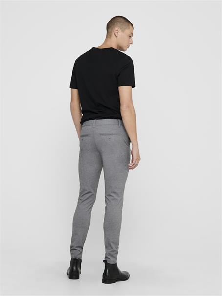 22010209 medium grey melange
