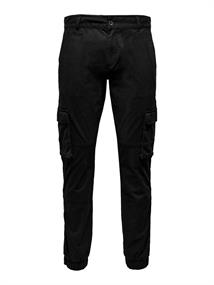 22016687 black