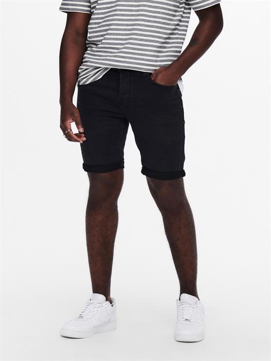 22018581-black-denim