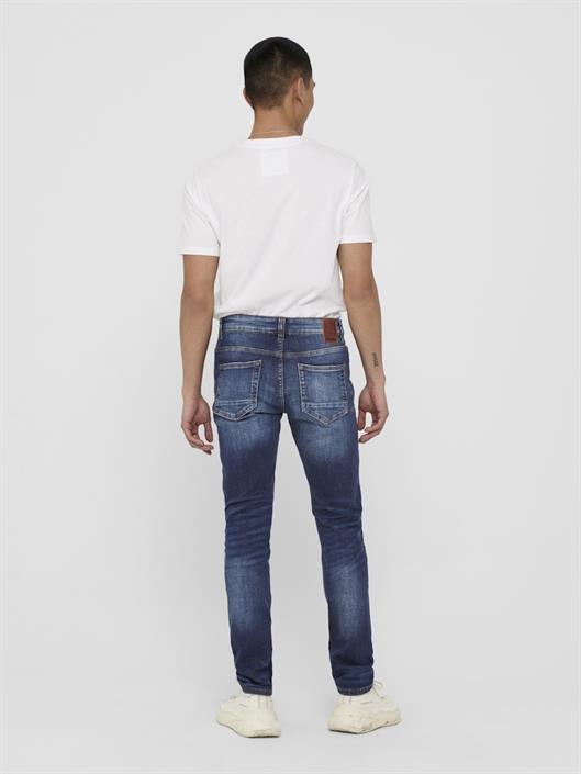 22018614-blue-denim