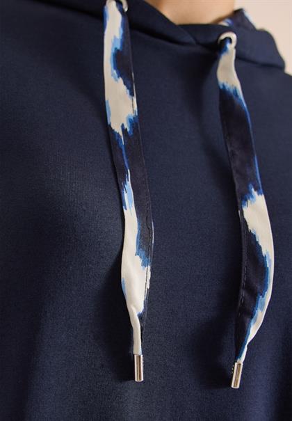 3/4-Arm Shirt mit Kapuze und Printdetails urban dark blue