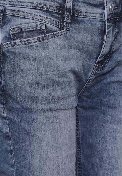 3/4 Jeans im Casual Fit mid blue random wash