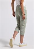 3/4 Satin Hose mit Taschen pastel green