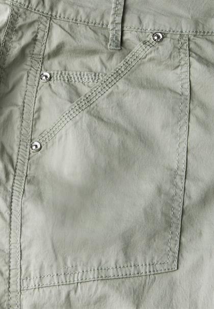 3/4 Satin Hose mit Taschen pastel green