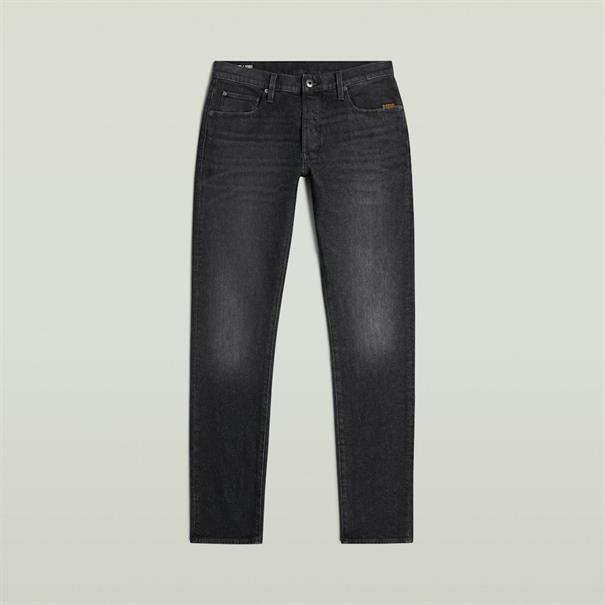 3301 Slim worn in blackbird