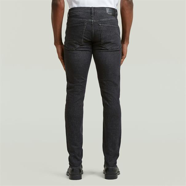 3301 Slim worn in blackbird