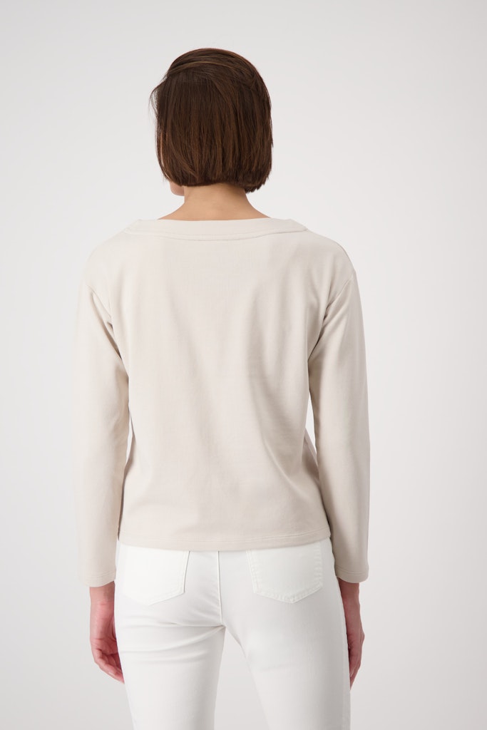 409150-warm-sand