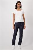 409352 off-white