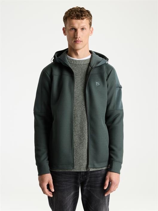 41150012-urban-chic