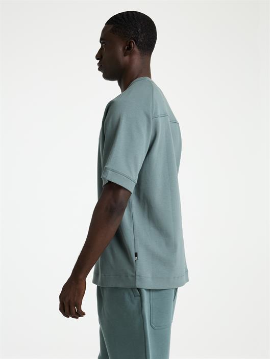 52110071-balsam-green