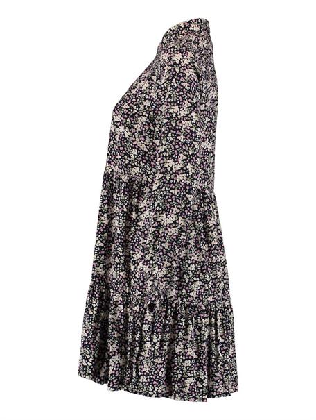 6146 navy flower
