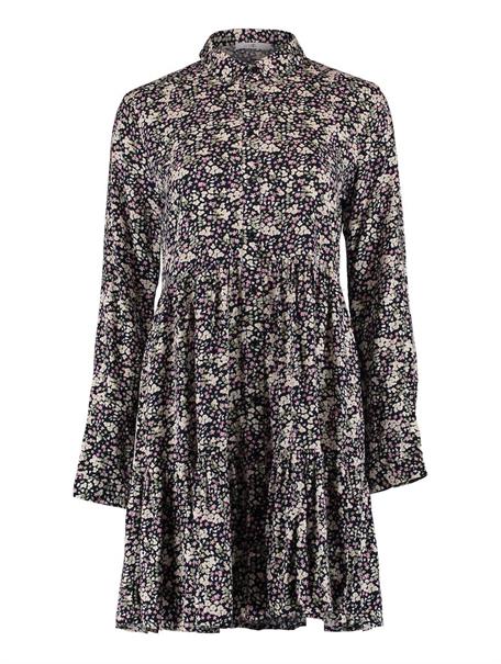 6146 navy flower