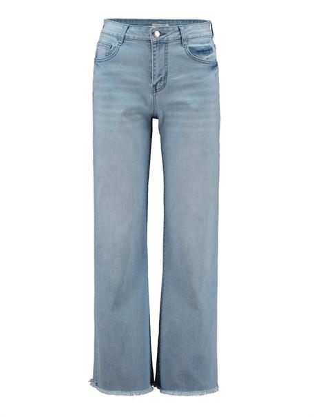 7/8 C JN Ju44lina lblue