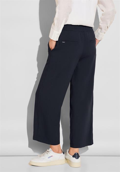 7-8-culotte-hose-deep-blue