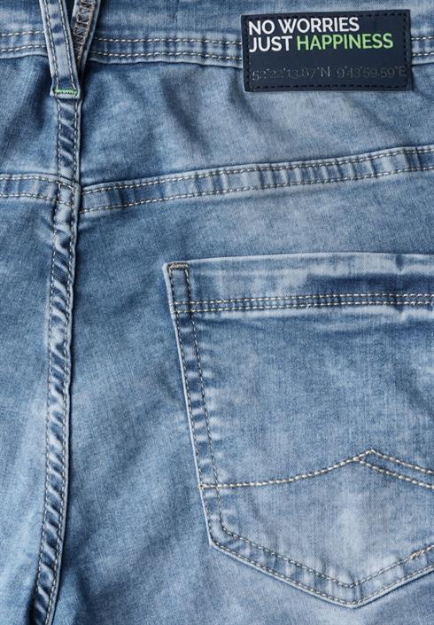 7-8-jeans-im-casual-fit-light-blue-washed