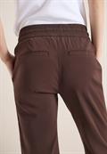 7/8 Mid Waist Slim Leg Hose im Casual Fit brown cacao