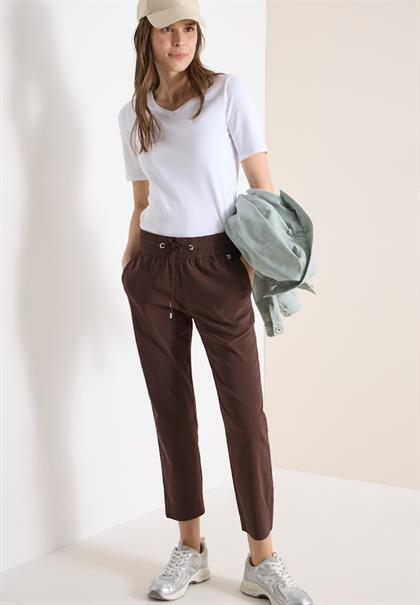 7/8 Mid Waist Slim Leg Hose im Casual Fit brown cacao