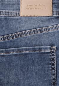 7/8 Slim Leg Jeans im Casual Fit authentic dark blue wash