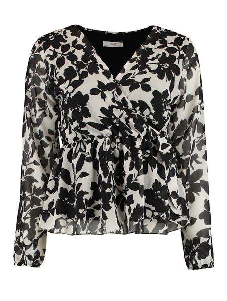 7172 offwhite flower