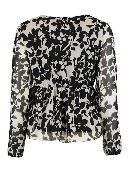 7172-offwhite-flower