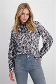 807448 smokey blue gemustert