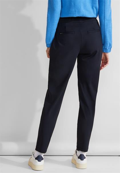 A377352 deep blue