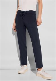 A377585 deep blue