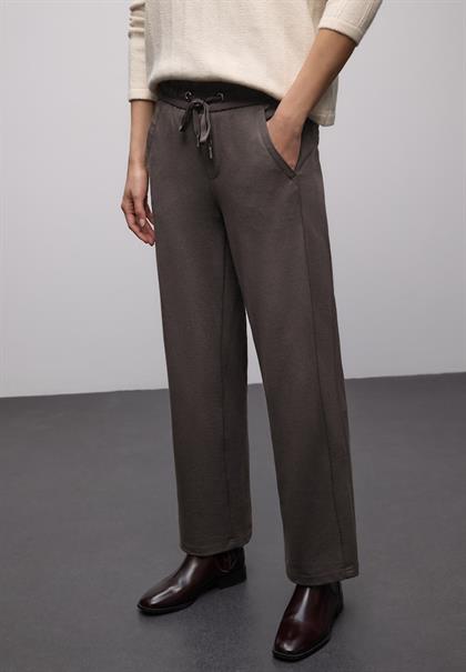 A380348 rustic brown